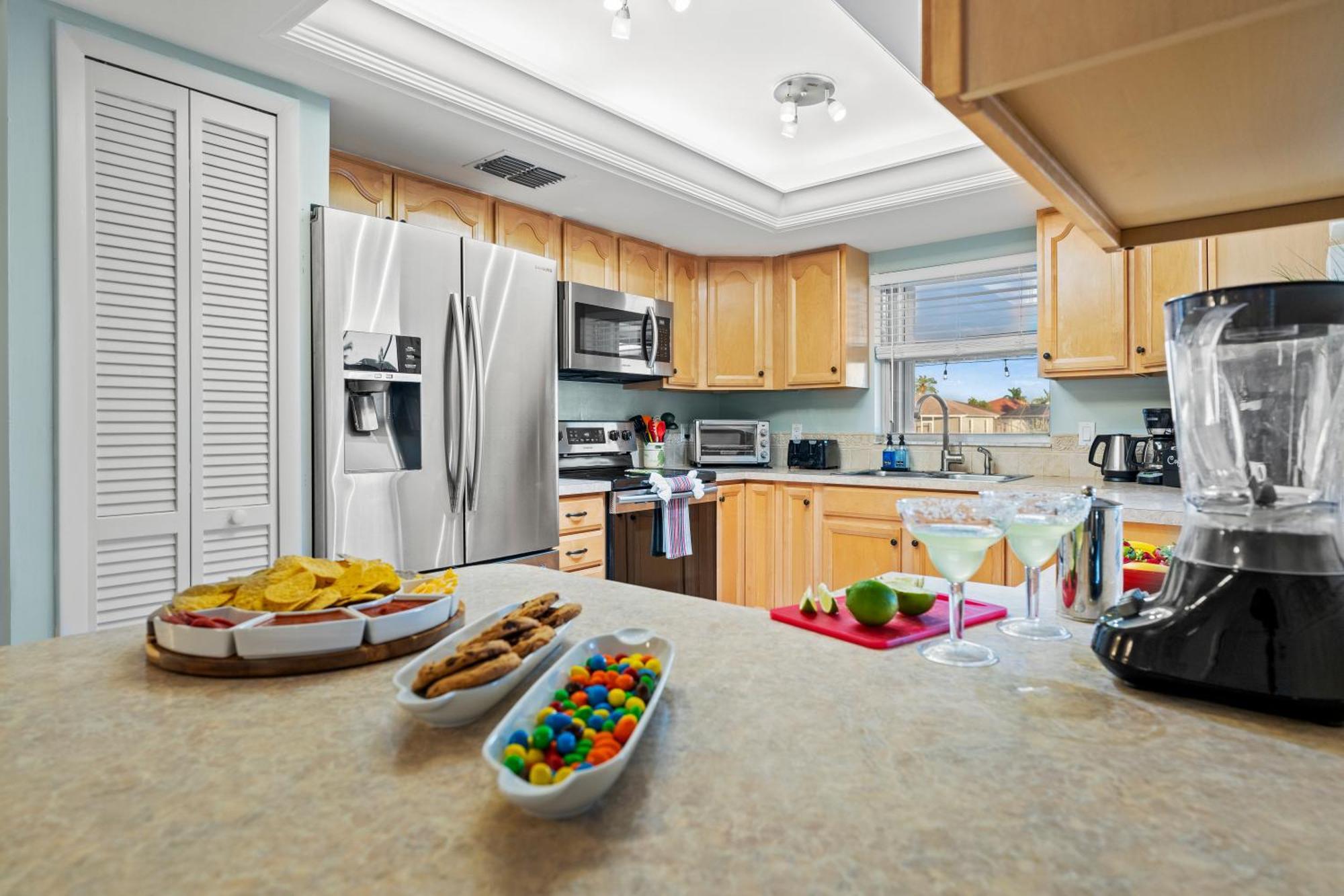 Serenity Waterfront Villa With King Suite, Private Pool, Great Lanai Enclosure And Long Water Views 珊瑚角 外观 照片